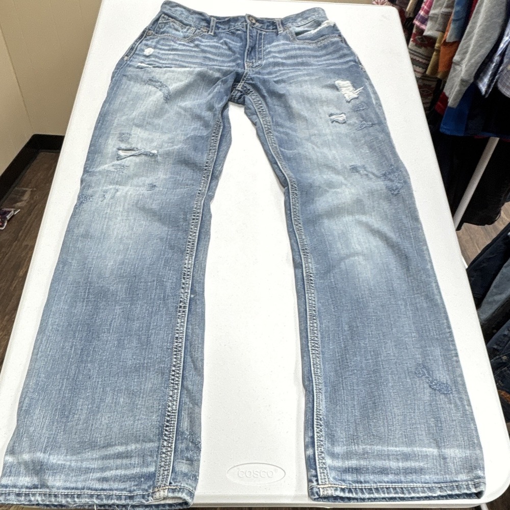 BKE Denim Men's Bootcut Low Rise Light Wash Distressed Cotton Jeans 33XL